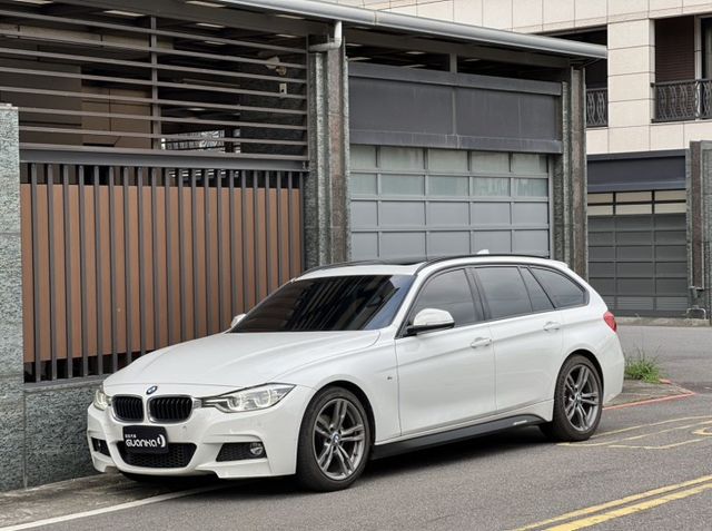 3 SERIES TOURING  第1張相片