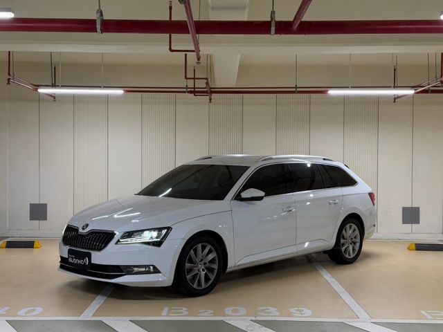 SUPERB COMBI  第1張相片