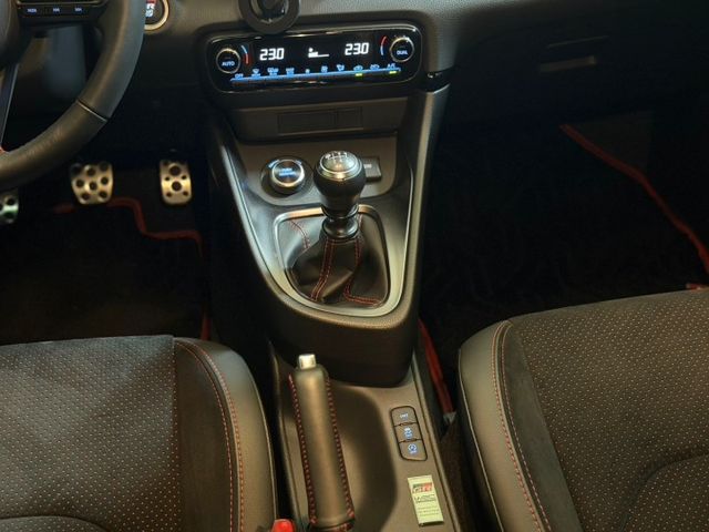 GR YARIS  第4張相片