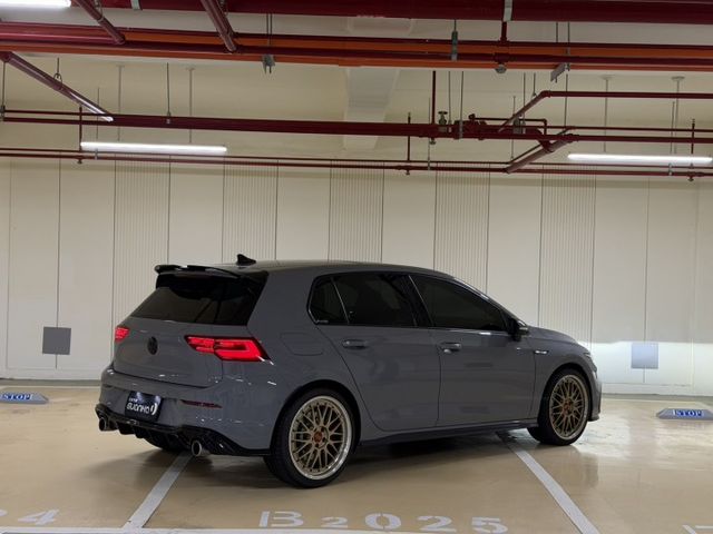 GOLF VIII  第2張相片