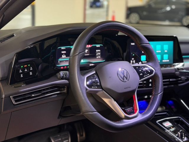 GOLF VIII  第3張相片