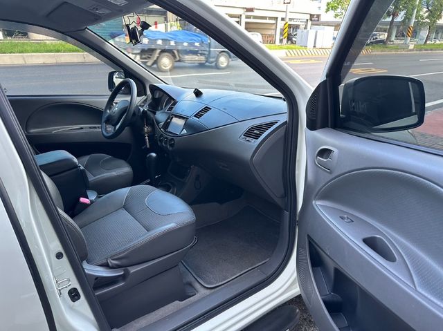 MITSUBISHI三菱 ZINGER  第11張相片
