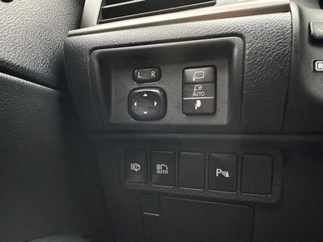 LEXUS凌志 ES300H  第10張相片