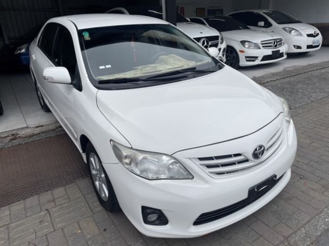 TOYOTA豐田 ALTIS  第1張相片