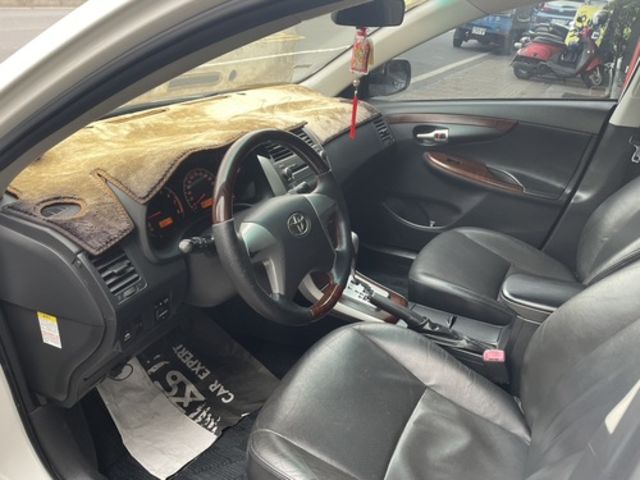 TOYOTA豐田 ALTIS  第9張相片