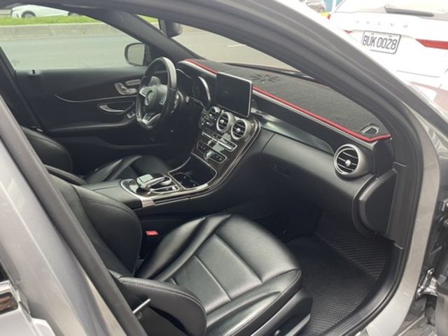 M-BENZ賓士 C300  第5張相片