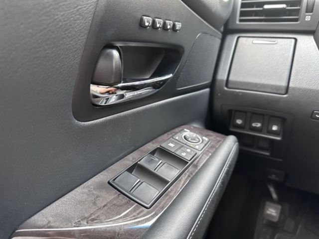 LEXUS凌志 RX450H  第9張相片
