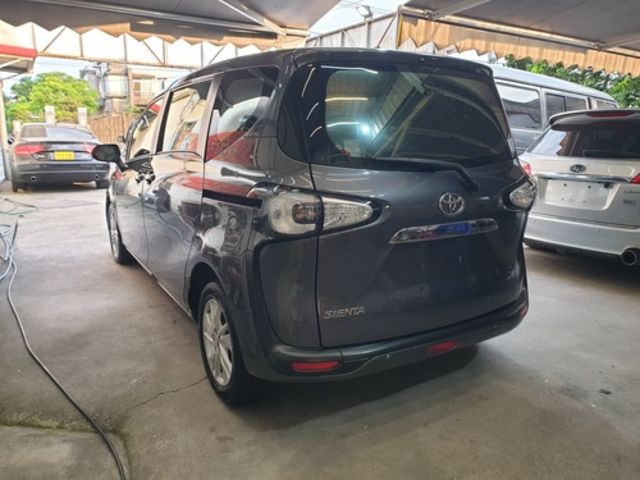 TOYOTA豐田 SIENTA  第3張相片