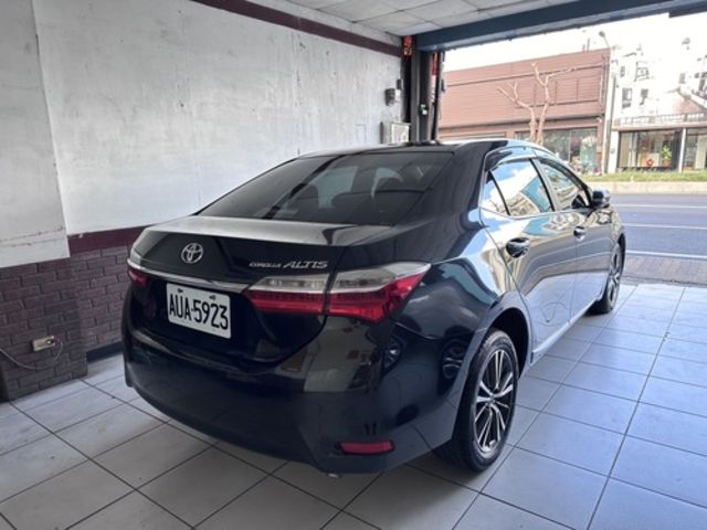 TOYOTA豐田 ALTIS  第3張相片