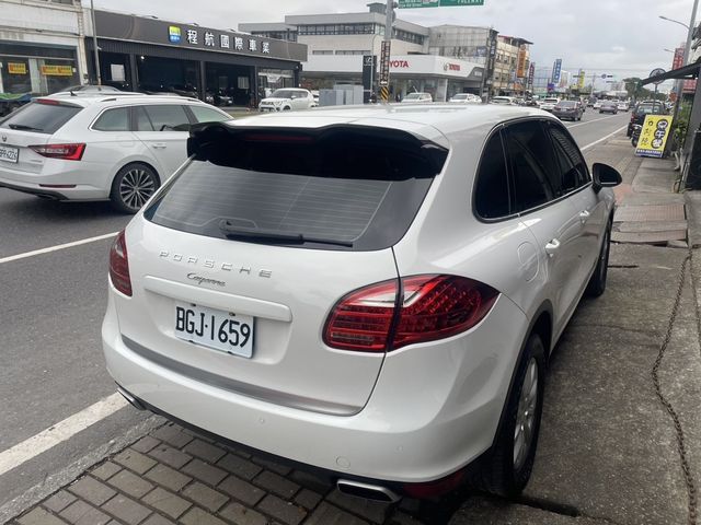 PORSCHE保時捷 CAYENNE  第11張相片