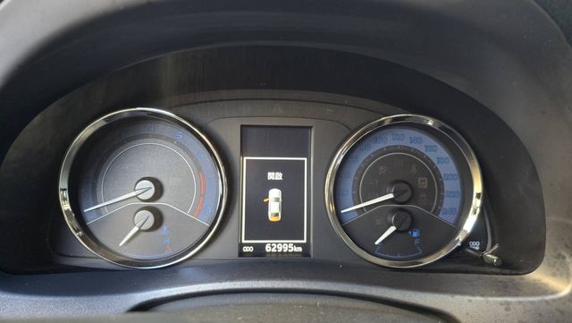 TOYOTA豐田 ALTIS  第13張相片