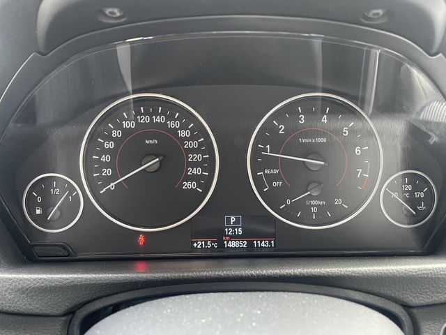 BMW寶馬 320I SEDAN ZA  第4張相片