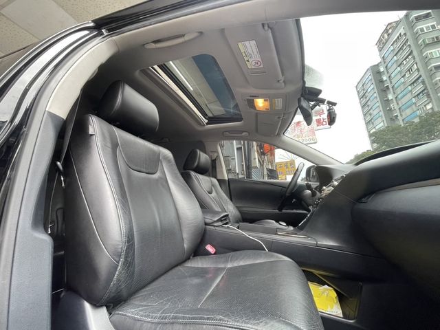 LEXUS凌志 RX270  第7張相片
