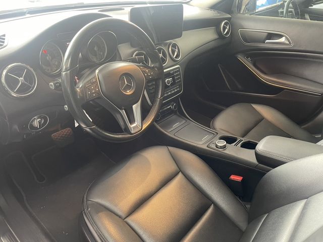 M-BENZ賓士 GLA180  第6張相片