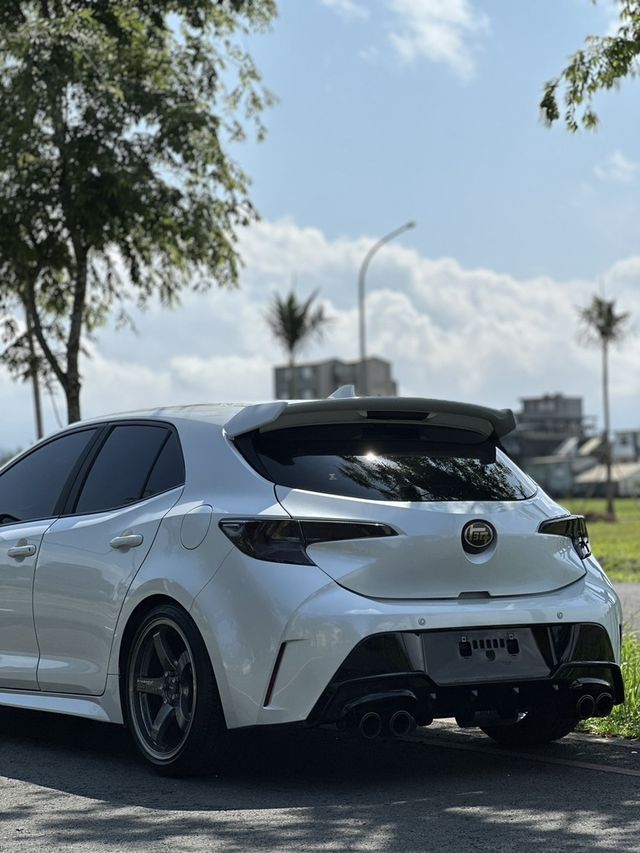 TOYOTA豐田 COROLLA SPORT  第9張相片