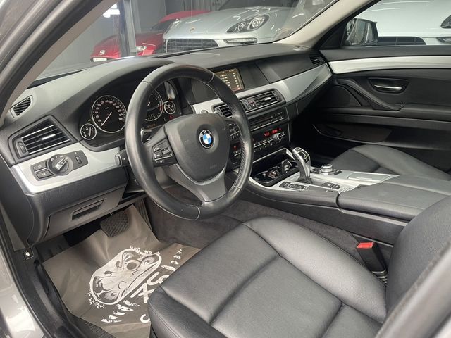 BMW寶馬 520I  第4張相片