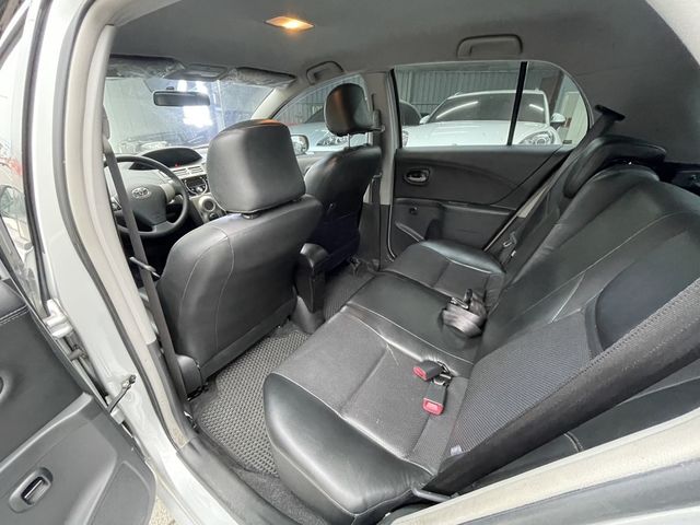 TOYOTA豐田 YARIS  第5張相片