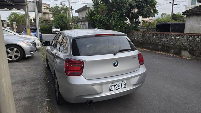 BMW寶馬 116I  第6張相片