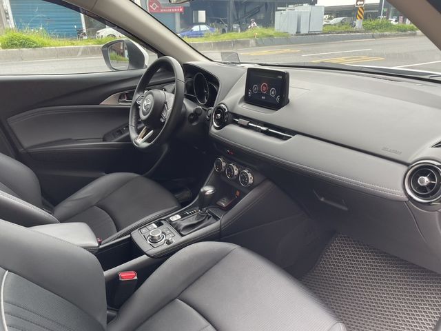 MAZDA馬自達 CX-3  第8張相片