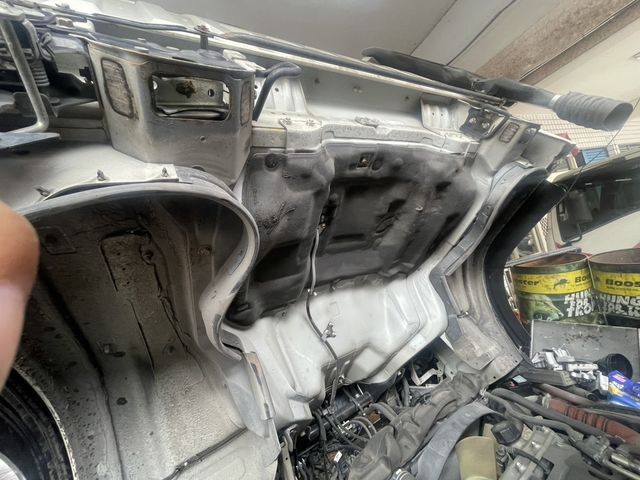 MITSUBISHI三菱 FUSO 7.5頓  第8張相片