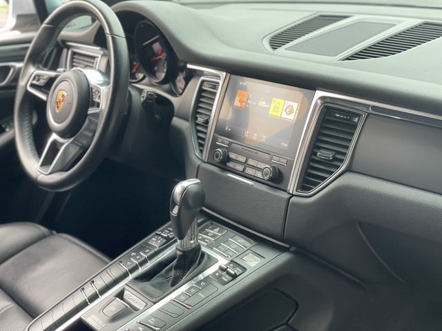 PORSCHE保時捷 MACAN  第5張相片