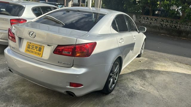 LEXUS凌志 IS250  第2張相片