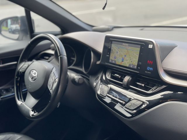 TOYOTA豐田 C-HR  第11張相片