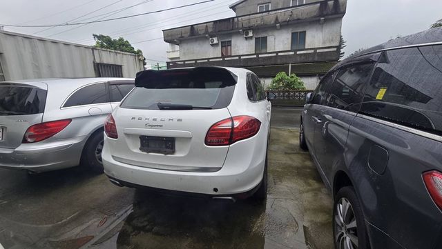 PORSCHE保時捷 CAYENNE  第2張相片
