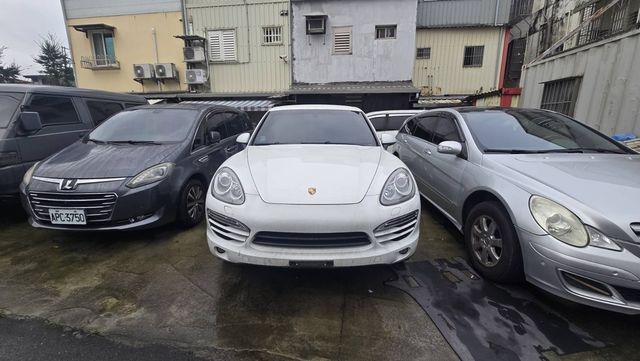 PORSCHE保時捷 CAYENNE  第3張相片