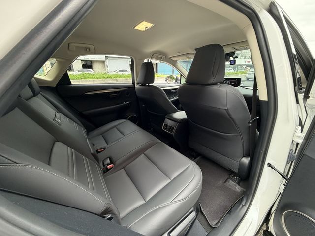 LEXUS凌志 NX200  第9張相片