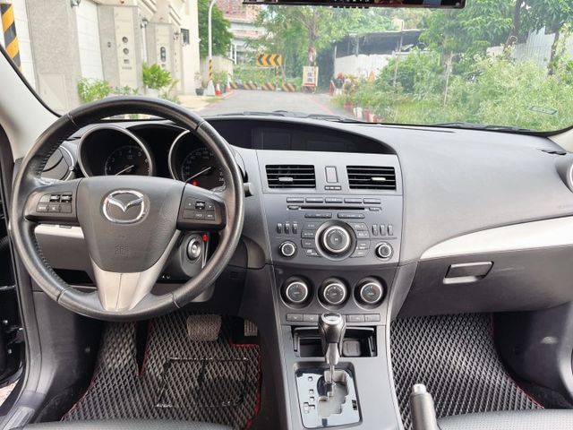 14年Mazda3 2.0 尊貴版 有保固 認證車  電動天窗 恆溫空調 分區溫控  第9張相片