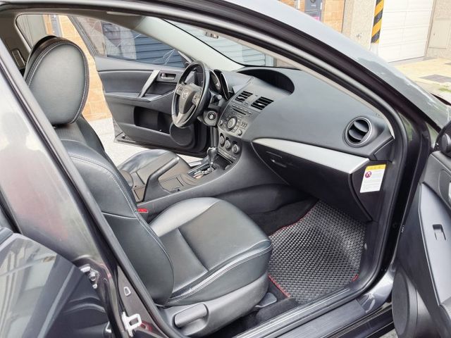 14年Mazda3 2.0 尊貴版 有保固 認證車  電動天窗 恆溫空調 分區溫控  第18張相片