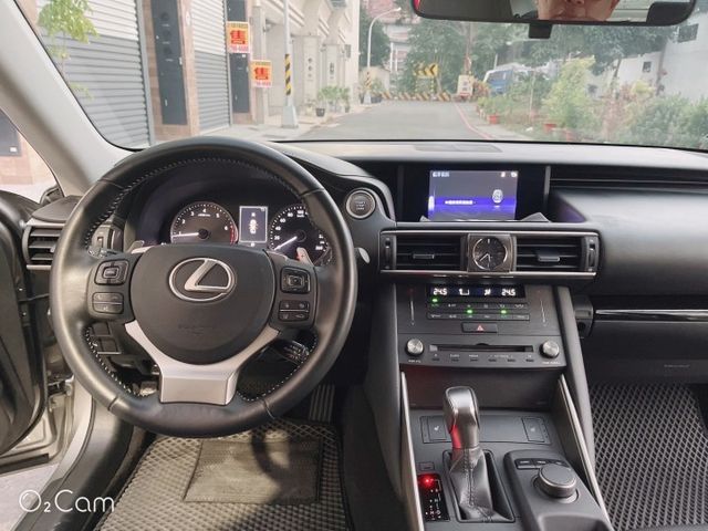 有保固、電熱椅、 ACC跟車、AEB自動緊急剎車、後座出風口、IKEY...等  第8張相片