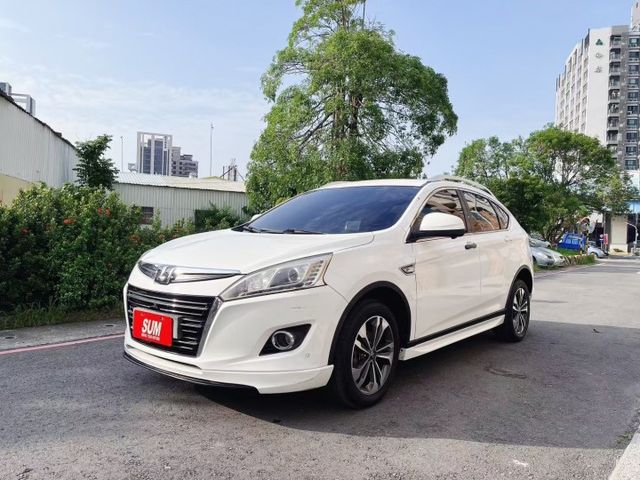 2014 LUXGEN U6 Turbo 2.0 尊爵版  第2張相片