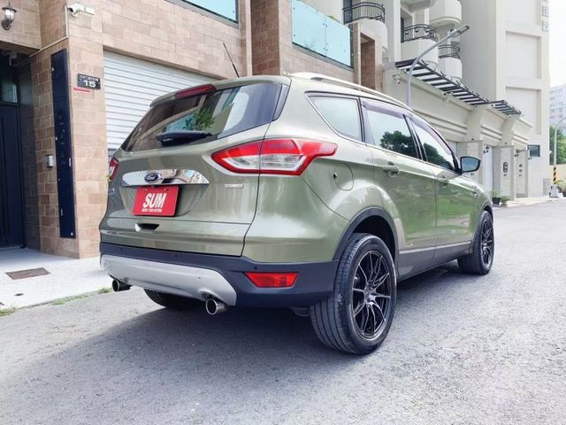 2.0 Ecoboost-四輪傳動、KEYLESS、改裝鋁圈、全景天窗、電動尾門、車道偏離警示、定速巡航、循跡防滑系統  第5張相片