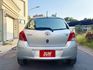 2010年 YARIS G版 小車精靈開進心裡 靈活省油質感小鋼炮 開起來輕快順手 外型俐落質感內裝 國民神車  第6張縮圖