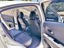 HR-V 1.8 S 都會跨界美型潮旅 開出對生活的態度 外型霸氣有型 從車尾到頭燈都帥的毫不費力  第16張縮圖