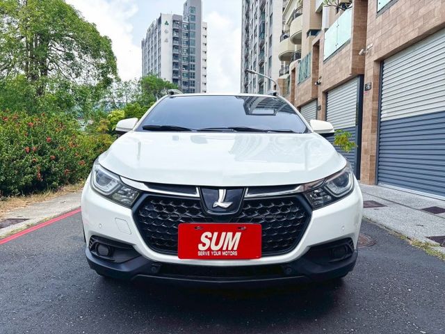 U5 APA智駕版 年輕就要不一樣 開出你的潮流態度 會自己停車的帥車 懂停才叫懂開 配備誠意十足 價格佛到不科學  第2張相片