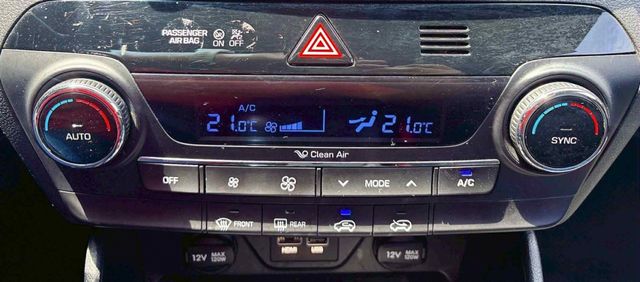 2017年 現代 Tucson 時尚款 灰色 認證車  第16張相片