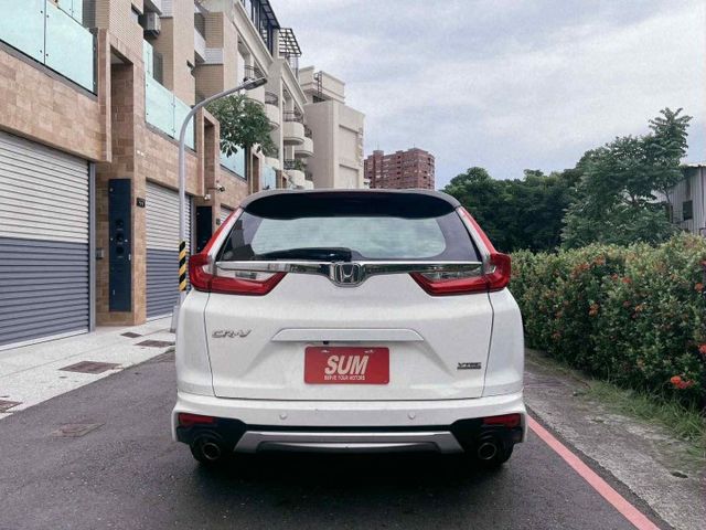 Honda CR-V 2019款 1.5 S 白色  第5張相片