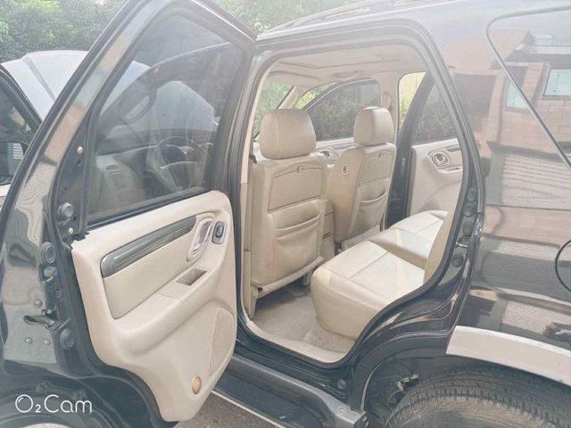 2006年 福特 ESCAPE 2.3L 汽油 黑灰色  第15張相片