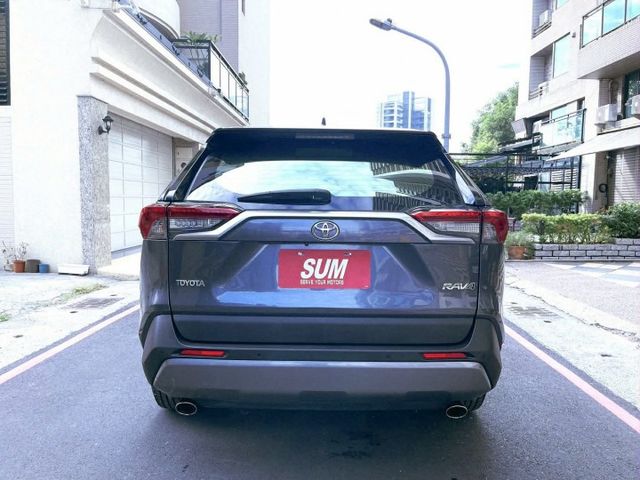 2019年 Toyota RAV4 2.0L旗艦 灰色 認證車  第4張相片