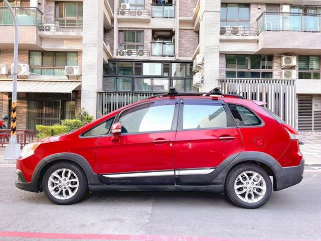 2015年 三菱 Colt Plus 1.5L 豪華型 X-SPORT  安卓機  免鑰匙 認證保固車  第3張相片