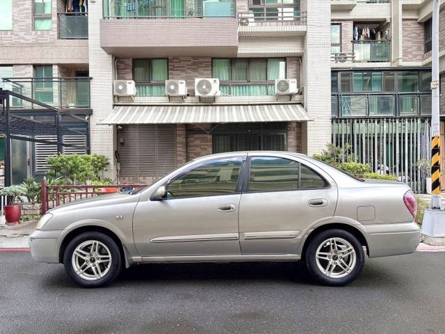 2006年Nissan Sentra M1 1.6 代步好選擇  第3張相片