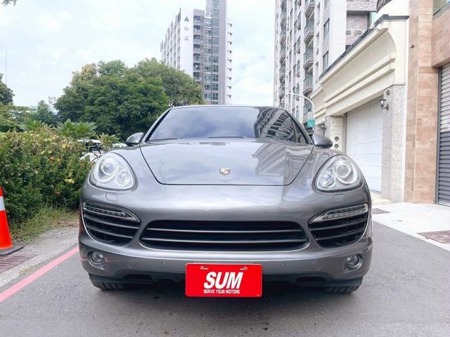 2014年 保時捷 Cayenne S 油電款 認證保固車  第2張相片