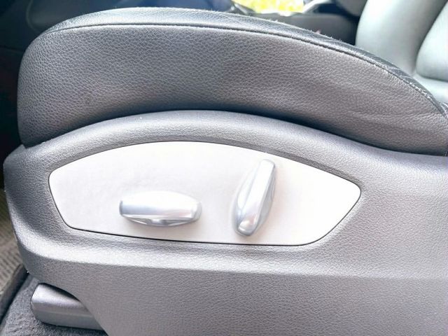 2014年 保時捷 Cayenne S 油電款 認證保固車  第12張相片