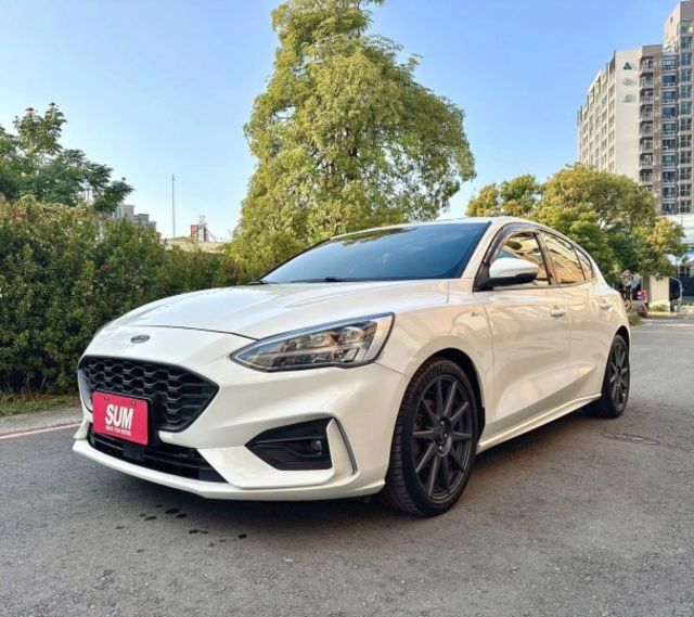 2020年 福特 Focus ST-Line NF 無線充電  認證車+有保固  第2張相片