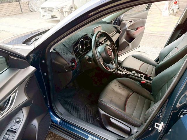 2017年式 馬自達 CX-3 2.0L 頂級型 認證保固車  第8張相片