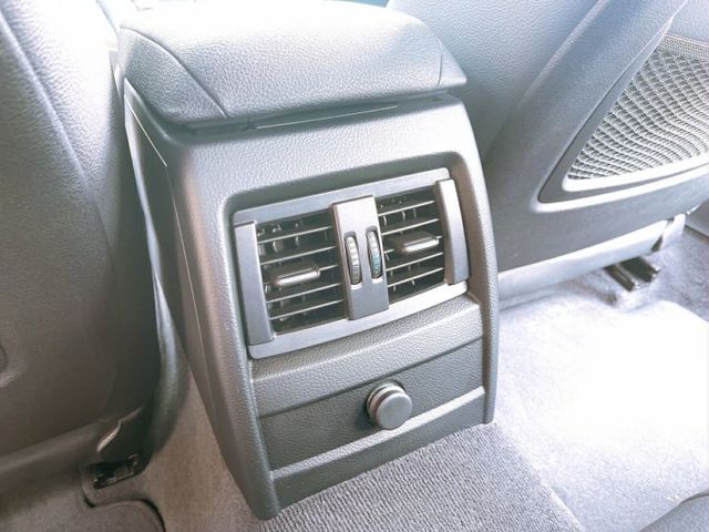 2015年 寶馬 316i 1.6L 認證車+有保固  第13張相片