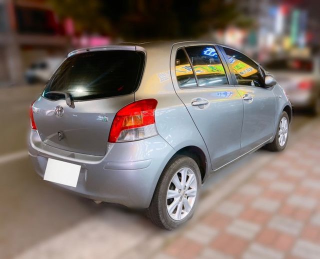 2011年 豐田 YARIS G版 1.5L 認證車  第2張相片